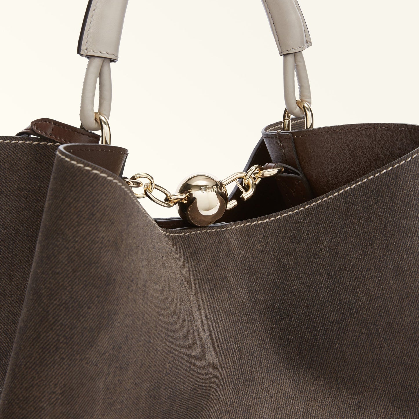 Furla Sfera M Bucket Bag 32