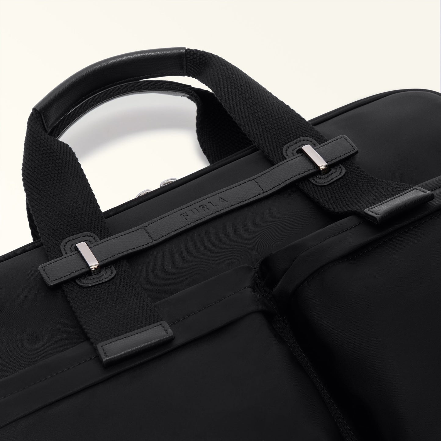 Man Giove Business Bag W/Pockets